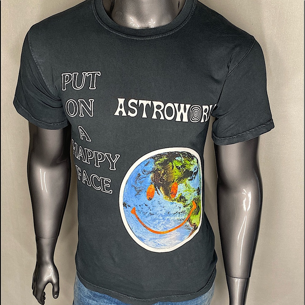 PUT ON A HAPPY FACE 😁 ASTROWORLD TSHIRT